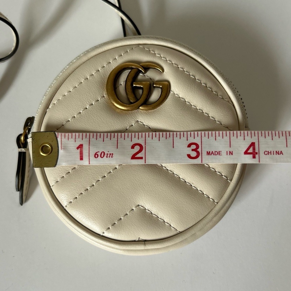 Gucci Off White Ivory Matelasse Leather GG Marmont Mini Round Coin Purse Pouch - Picture 4 of 10
